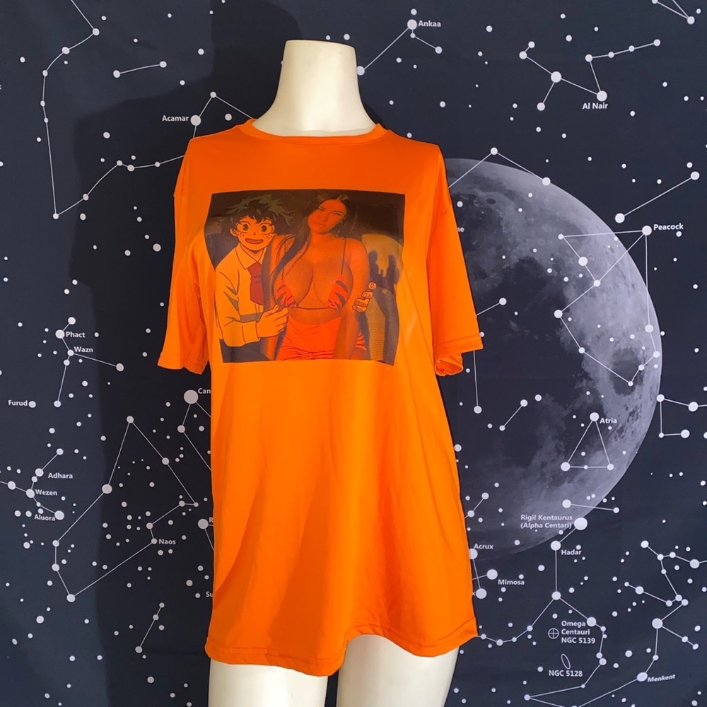 Orange anime graphic tee.